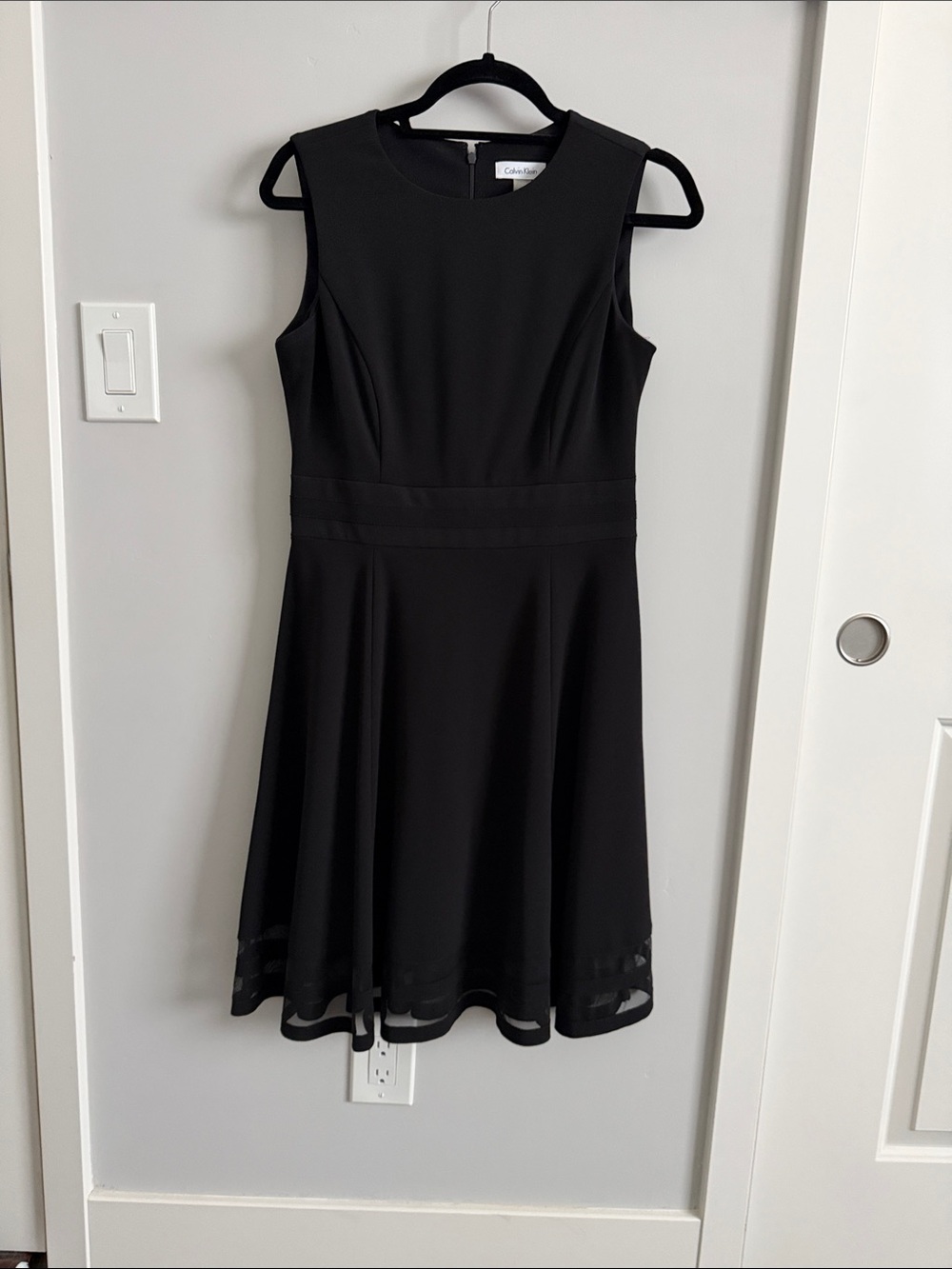 Calvin Klein Black Sleeveless A-Line Midi Dress